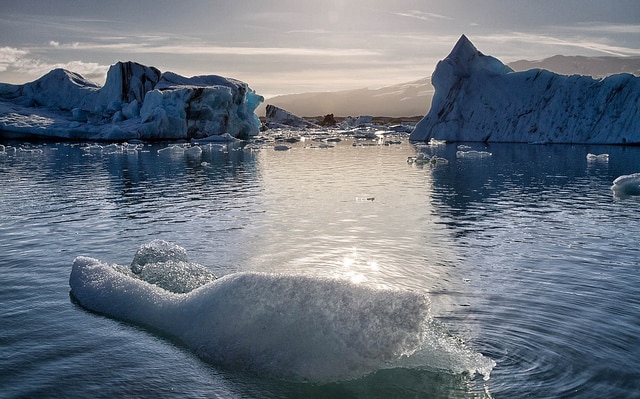 Ravensburger Puzzle 15075 - Jökulsárlón, Island - 1000 Teile Puzzle Für