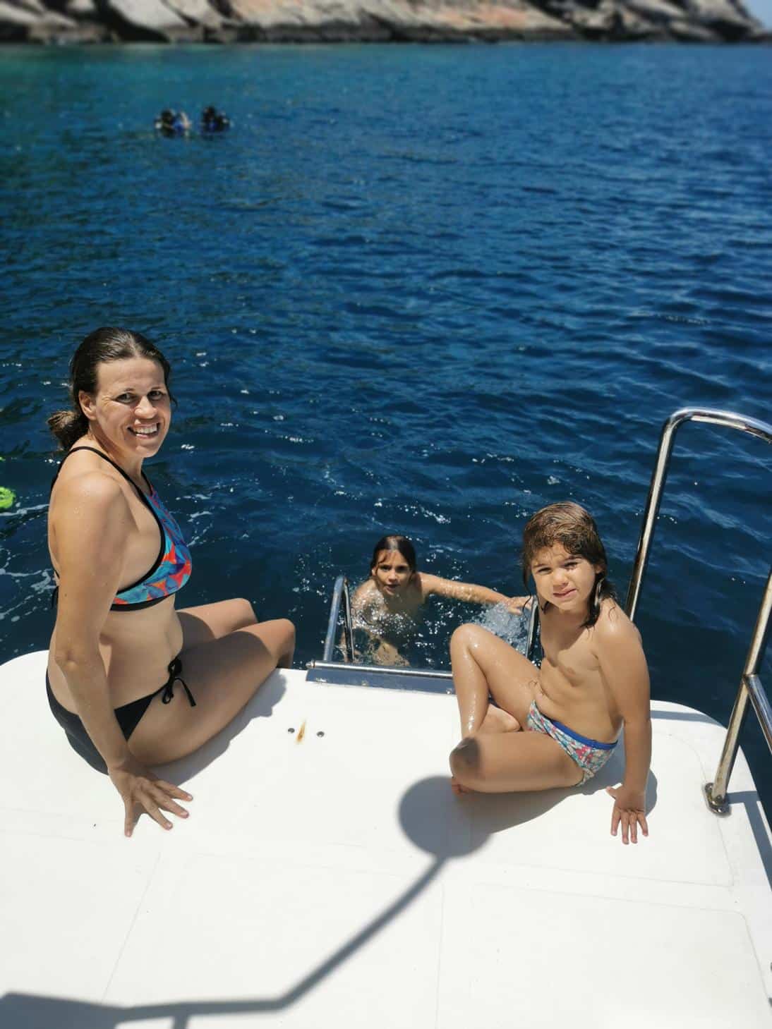 snorkeling Cham Islands with Children