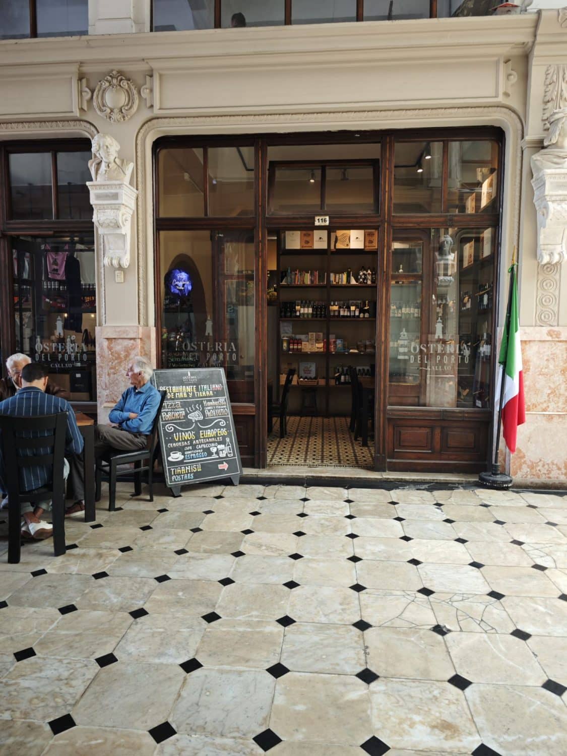 Casa Ronald italian restaurant