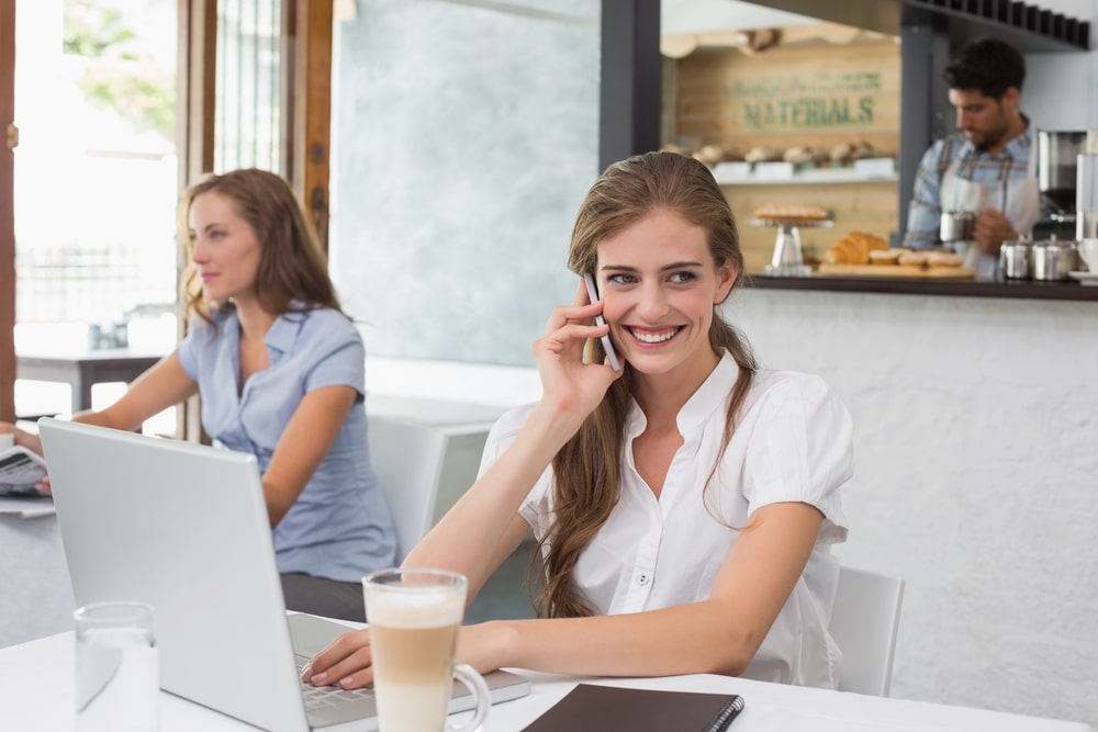 Digital nomad applying for a loan while traveling in a different state